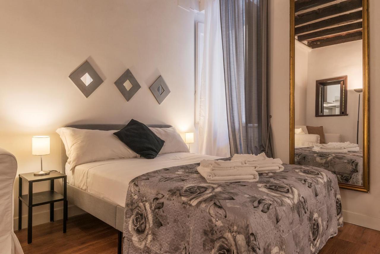 Fori Imperiali Elegant Apartment Rome Extérieur photo