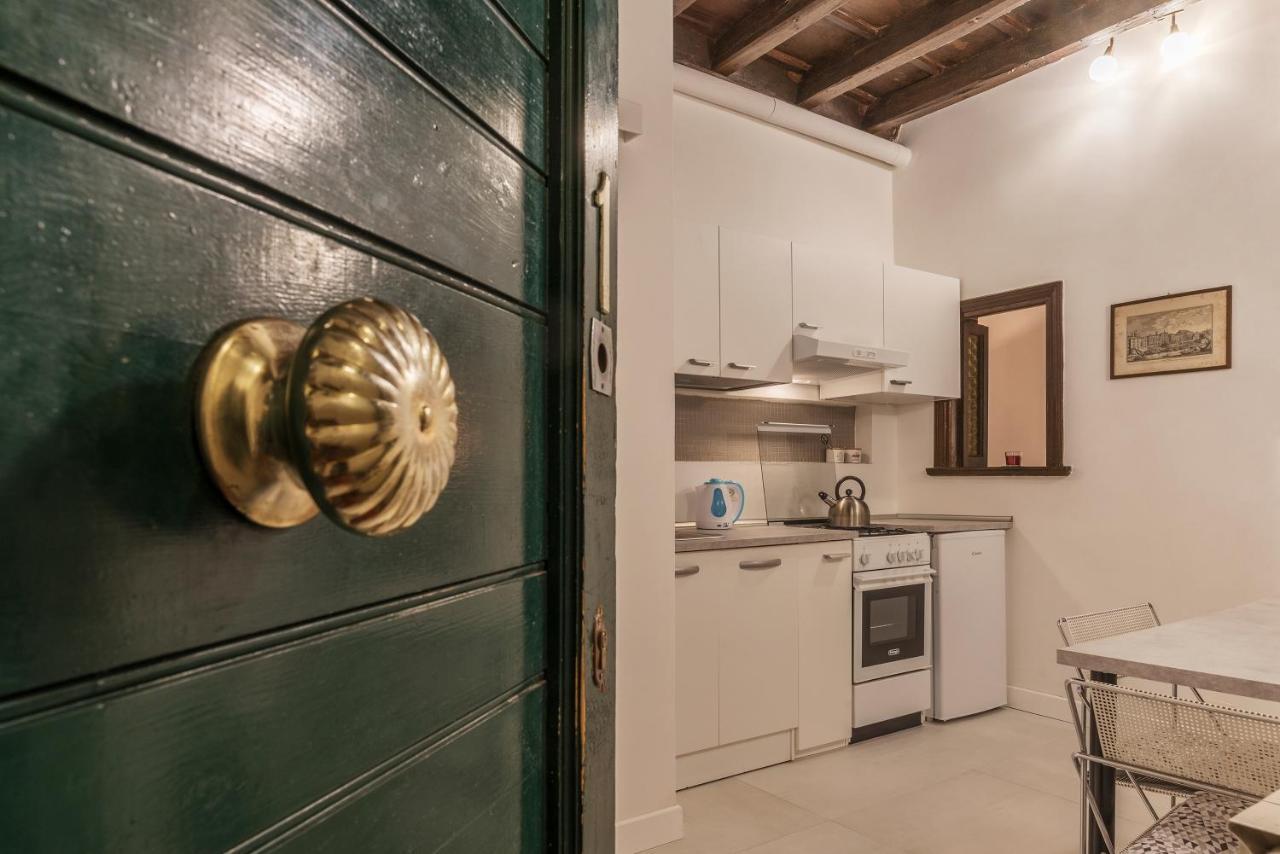 Fori Imperiali Elegant Apartment Rome Extérieur photo